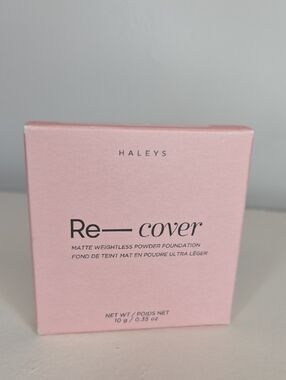 Haleys Re-cover Matte Weightless Powder Foundation - Light/medium 2.50